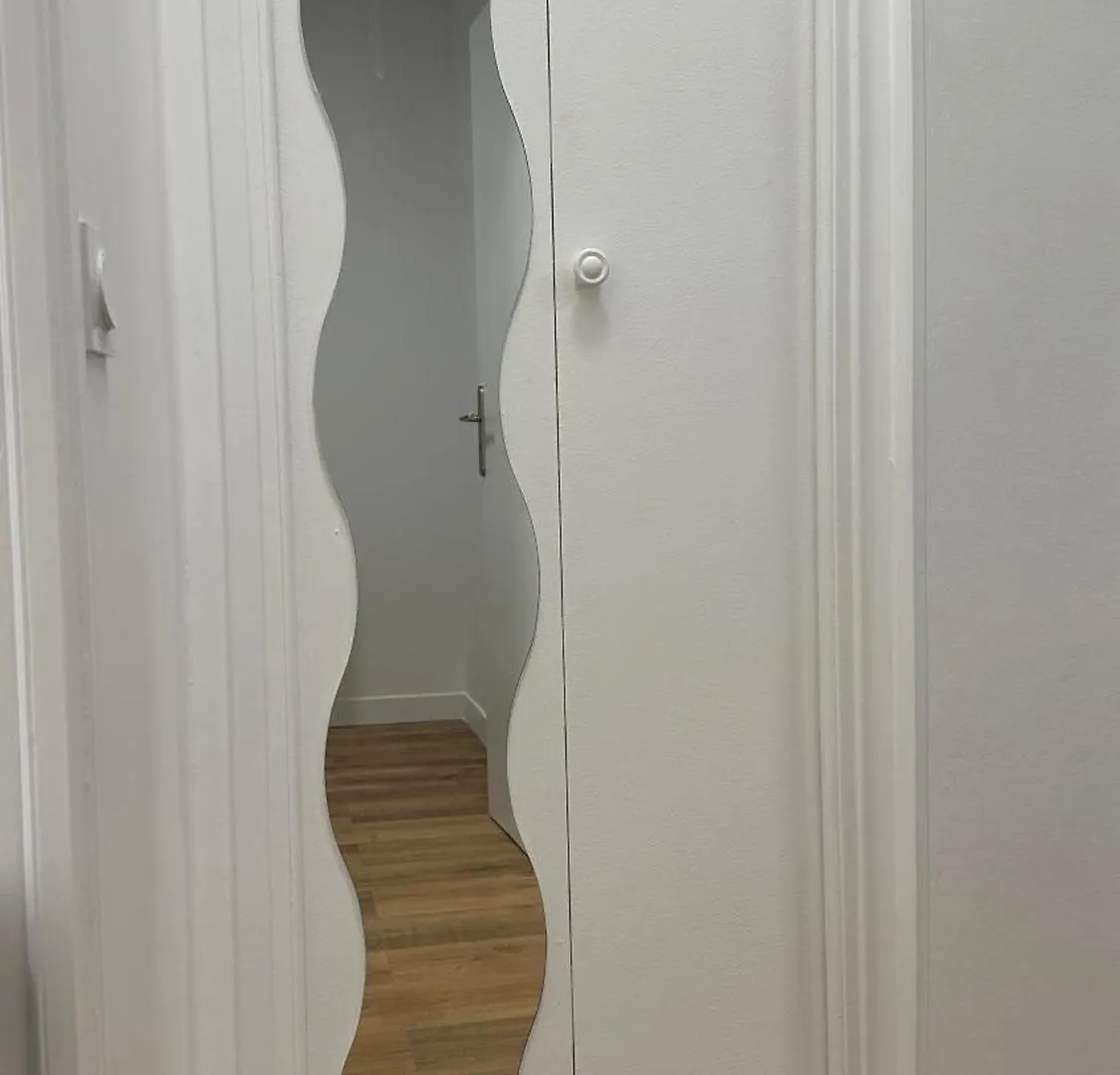 Daire Lacharriere-logement Entier 38m2 Paris
