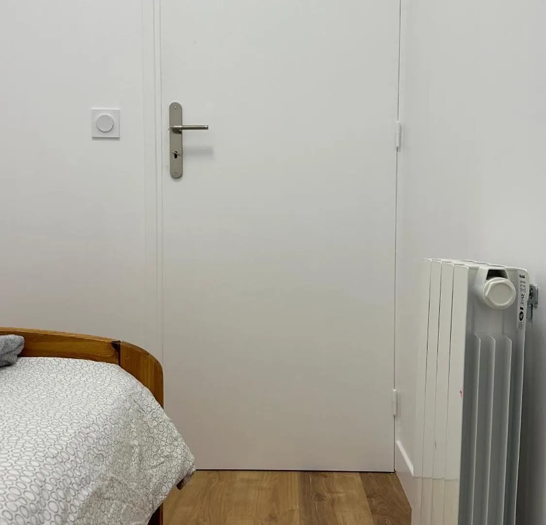 Lacharriere-logement Entier 38m2 Paris