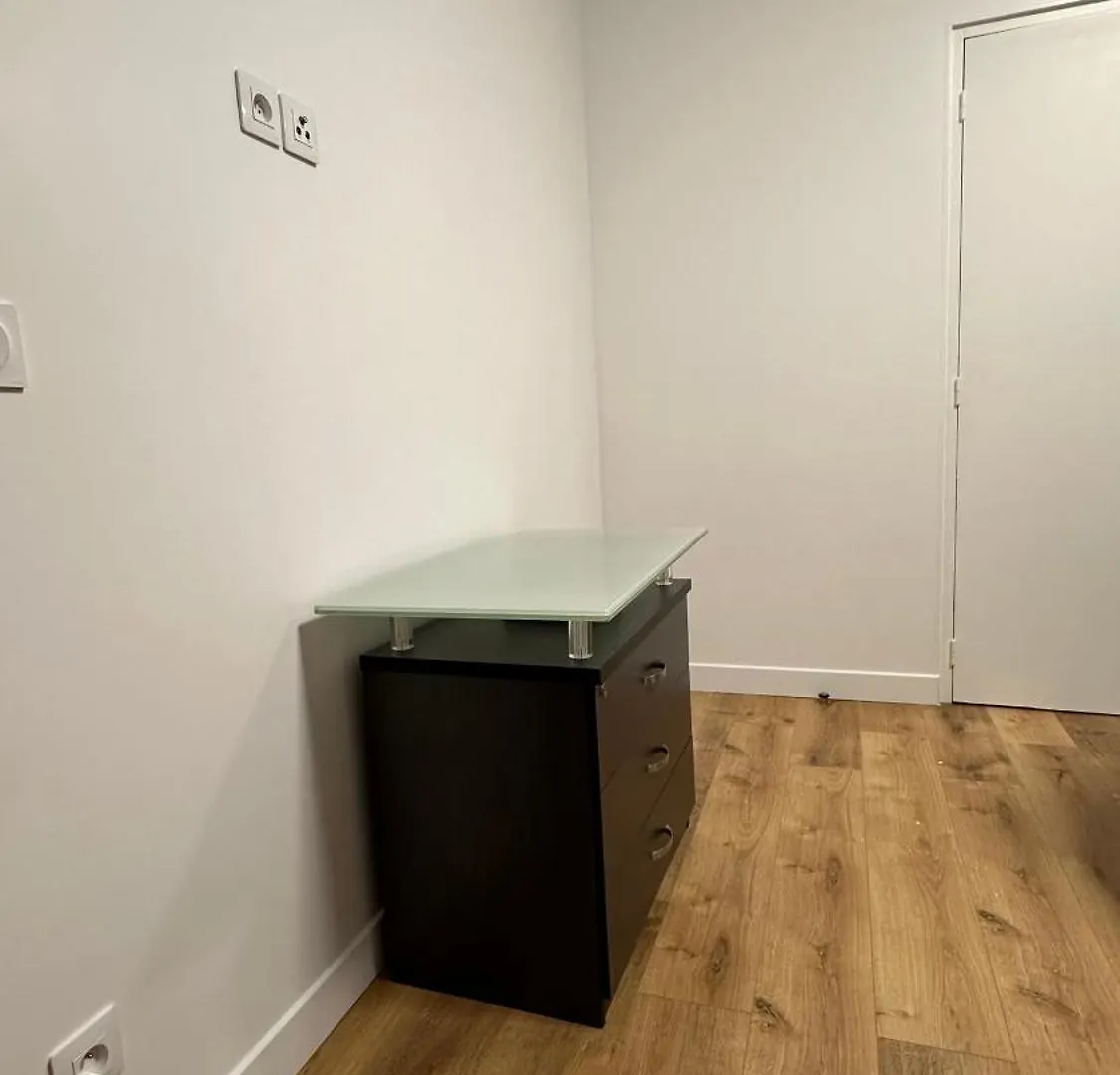 Lacharriere-logement Entier 38m2 Apartment *
