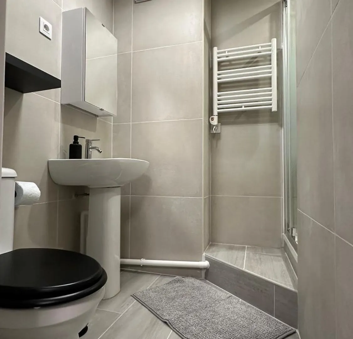 Apartment Lacharriere-logement Entier 38m2 *
